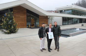 ThemencheckAward2015_credit_HeilthermeBadWaltersdorf