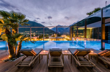 Die_romantische_Wellness-Oase_im_Sky_Spa_unter_dem_Sternenhimmel_©_Hotel_Therme_Meran__Guenter_Standl
